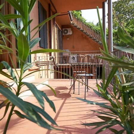 Villa Storica Apt - Dolcevita Holiday Firenze Bagian luar foto