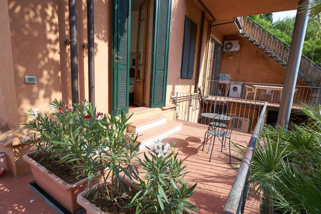 Villa Storica Apt - Dolcevita Holiday Firenze Bagian luar foto